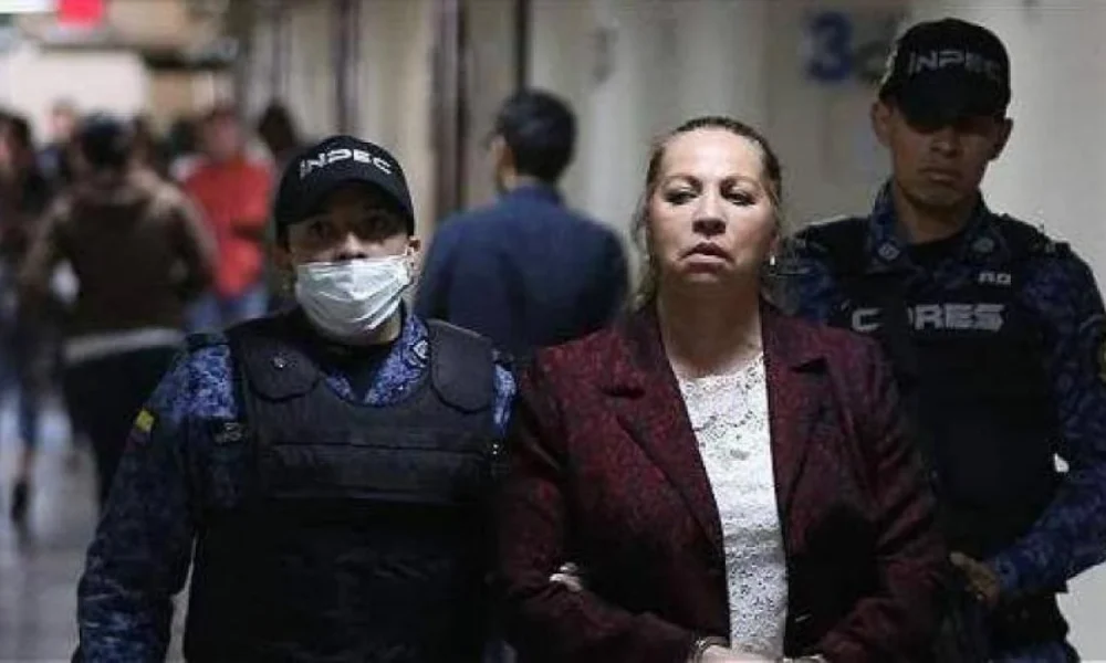 Restitución derechos Silvia Gette — Restitución derechos Silvia Gette en Uniautónoma: juez avala regreso a rectoría