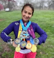 Lina Pulgarín maratones — Lina Pulgarín: La Atleta Pereirana que Conquistó 12 Maratones Internacionales