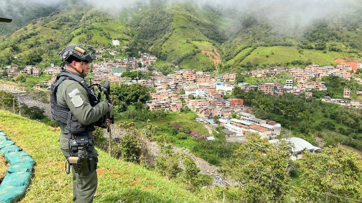 Combates Briceño Antioquia — Combates en Briceño, Antioquia: Ejército se enfrenta a disidencias de las Farc