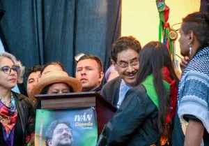 incertidumbre debates presidenciales — Crece la incertidumbre sobre debates presidenciales en Colombia