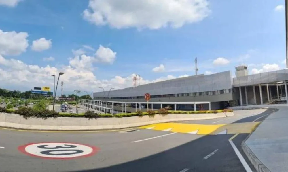 concesión aeropuerto del Valle — Concesión aeropuerto del Valle: Gobierno anuncia Conpes 2026-2030 mientras crece