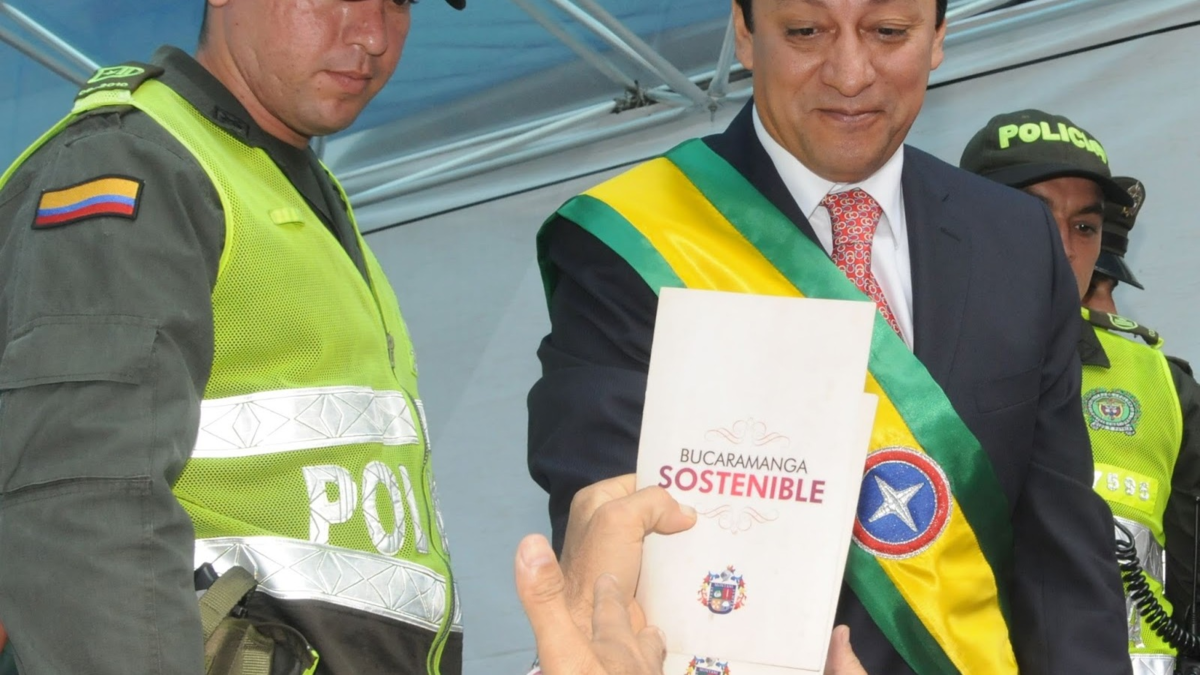 condena Bohórquez Manantial — Condena Bohórquez Manantial en Firme: Exalcalde de Bucaramanga Sentenciado