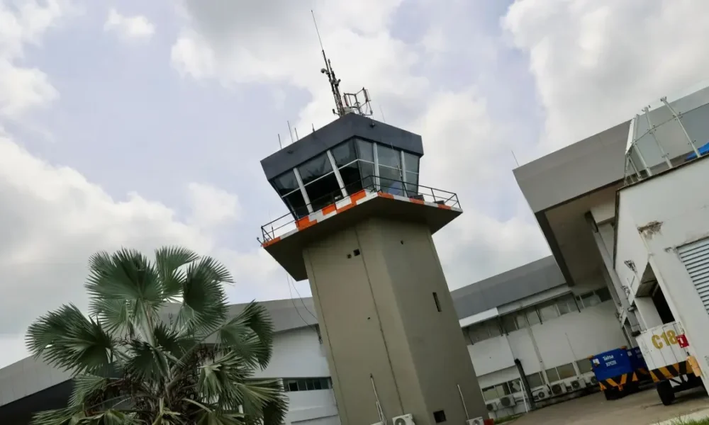 vuelos internacionales Montería — Vuelos Internacionales Montería: El Aeropuerto Los Garzones Conecta con Panamá y