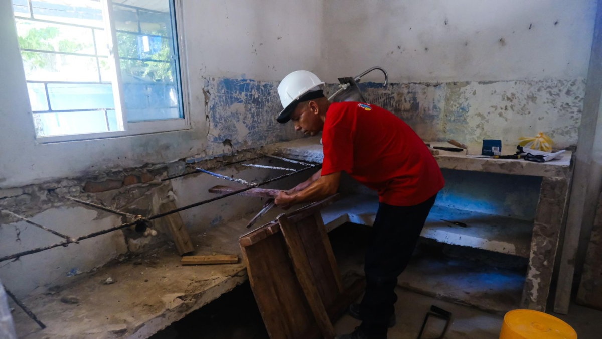 Reducción pobreza Atlántico — Atlántico: Hito Histórico en Reducción de Pobreza Multidimensional al 8.2% en 20