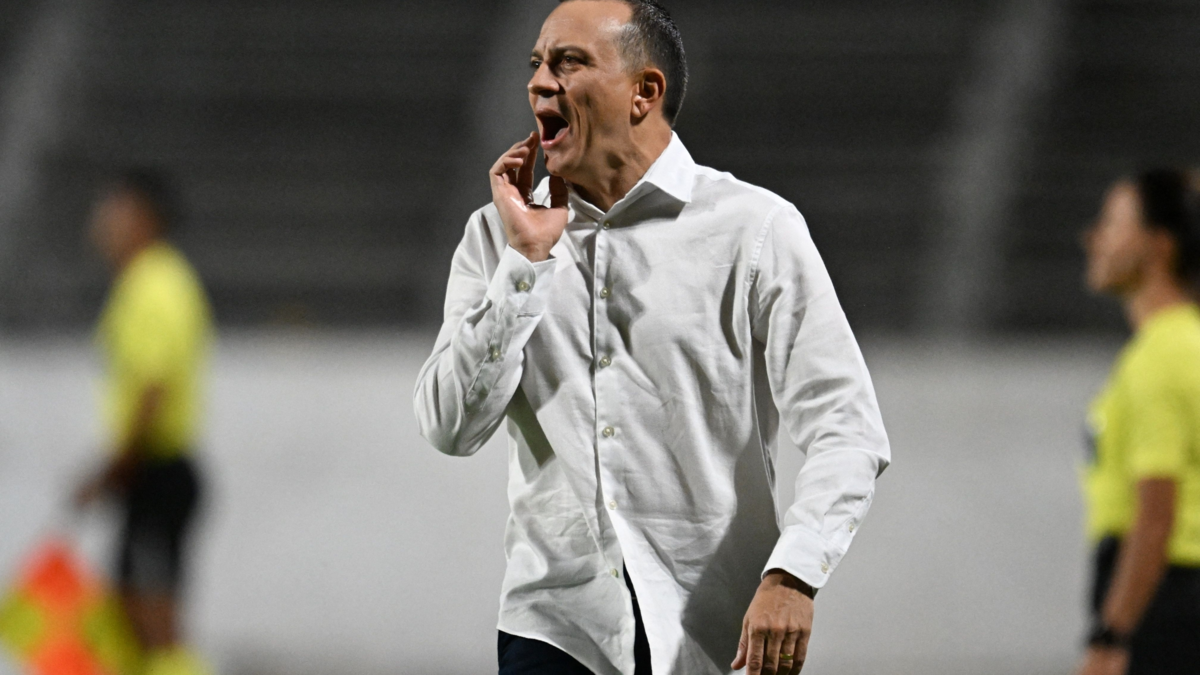 destitución Alejandro Restrepo — Destitución de Alejandro Restrepo: Independiente Medellín busca nuevo rumbo