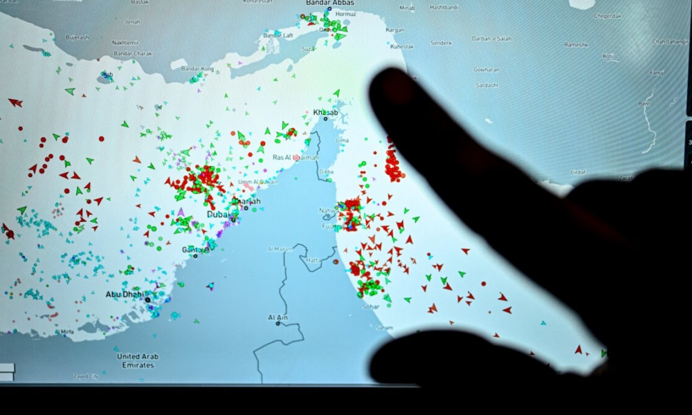 tránsito Estrecho de Ormuz — Restablecido el Tránsito Estrecho de Ormuz: Buques Vuelven a Navegar tras Tregua