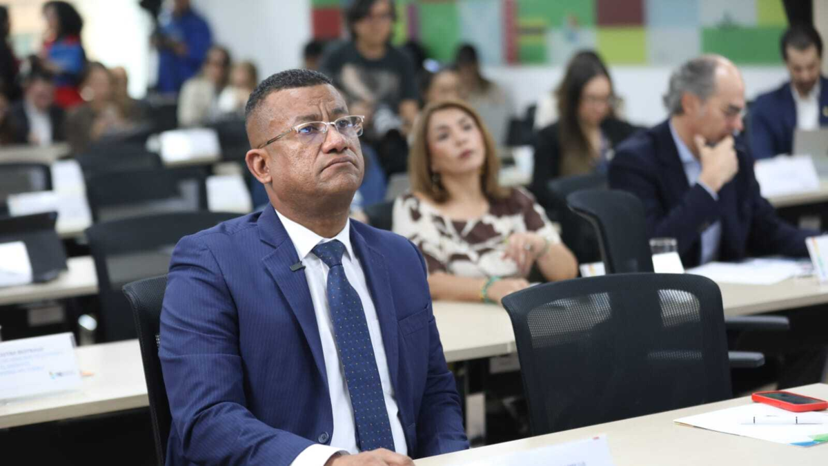 Demanda Gobernador Nariño — Demanda Gobernador Nariño: Luis Alfonso Escobar rechaza vinculación con magnicid