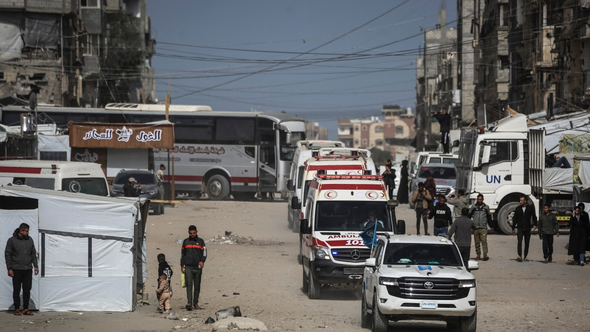 ataque convoy OMS — Ataque a convoy de la OMS en Gaza suspende vitales evacuaciones médicas