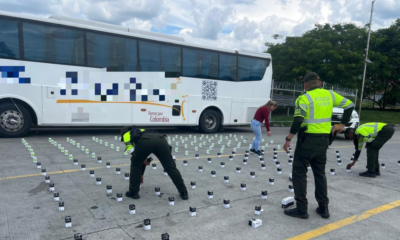 Policía incauta ketamina — Policía incauta 227 frascos de ketamina en bus intermunicipal en Valle del Cauca