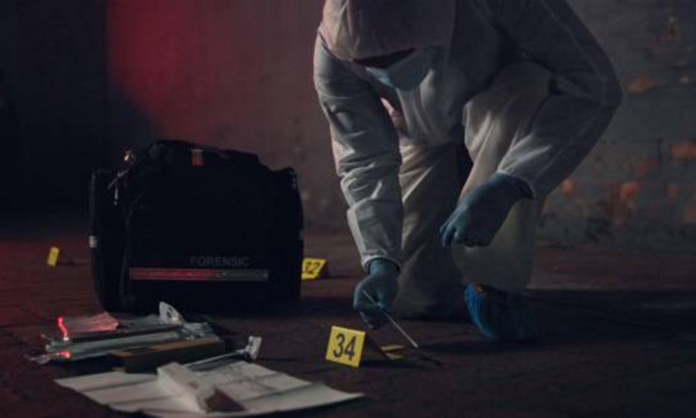 homicidio en hotel de Medellín — Homicidio en hotel de Medellín: adulto mayor mata a su pareja y se dispara