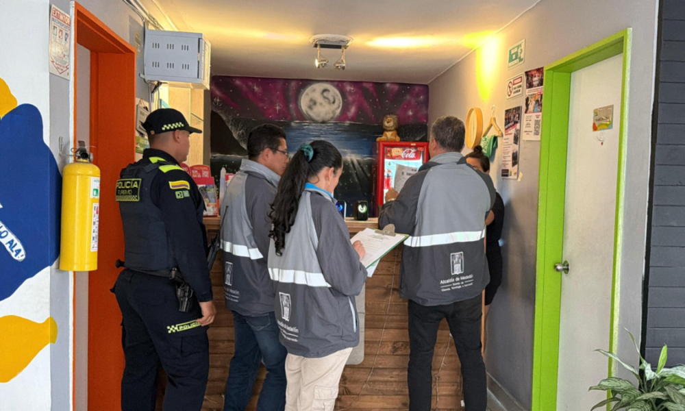 sanciones por abusos turísticos — Sanciones por abusos turísticos en Medellín: 151 implicados detectados en operat