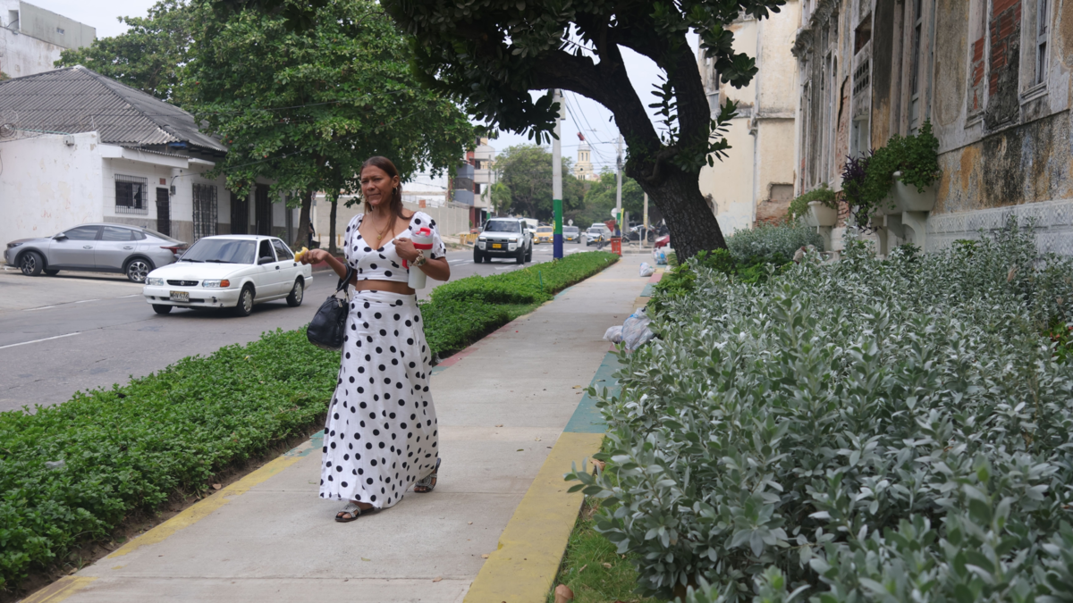 Barranquilla transforma basureros — Barranquilla Transforma 73 Basureros en Jardines y Espacios Urbanos