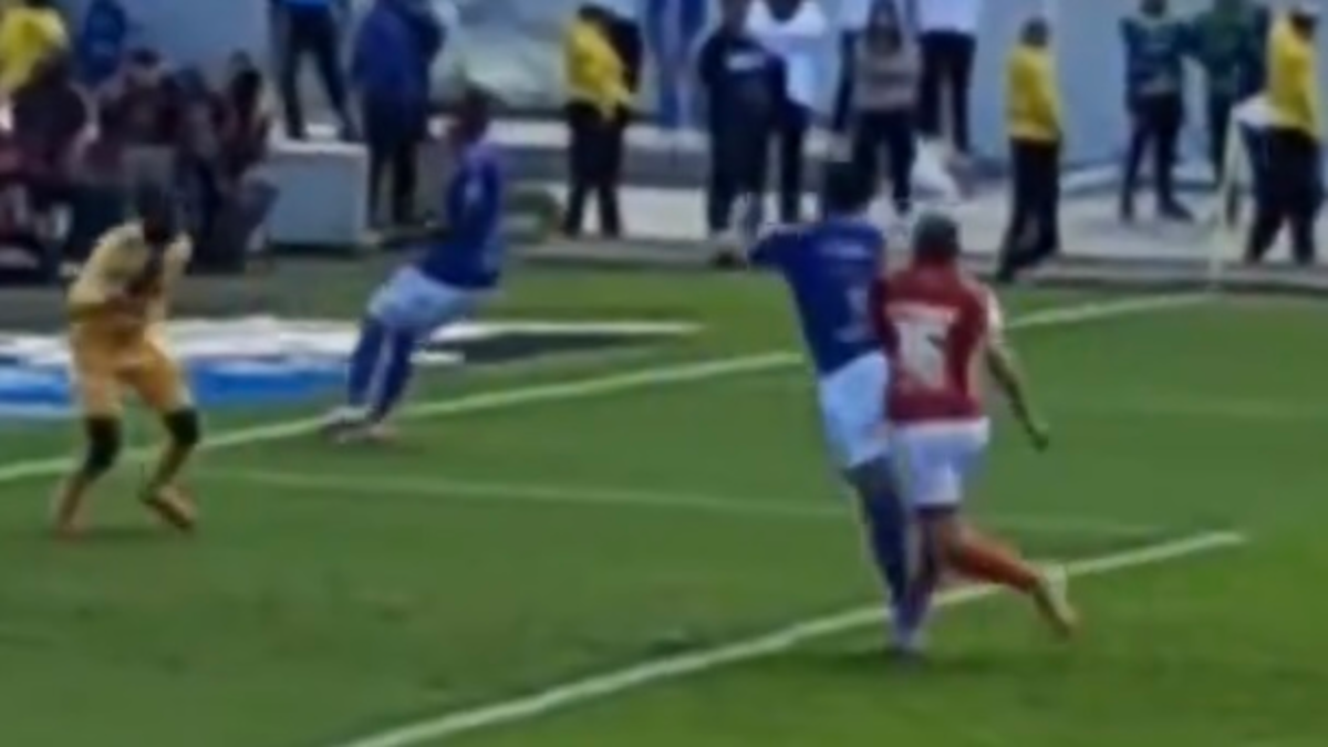 polémica penal Falcao — Polémica por penal a Falcao en clásico: Millonarios exige claridad