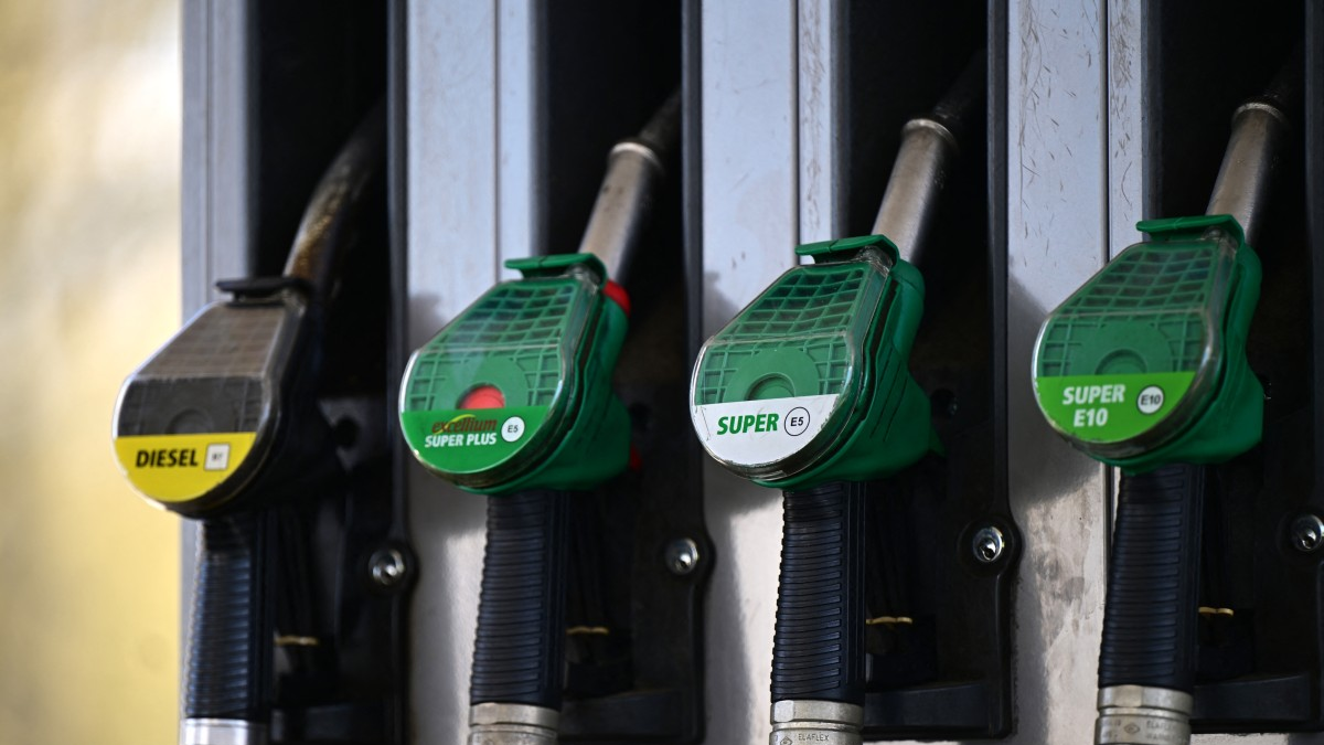 Subida precios petróleo — Precios del Petróleo se Disparan por Tensión entre EE. UU. e Irán