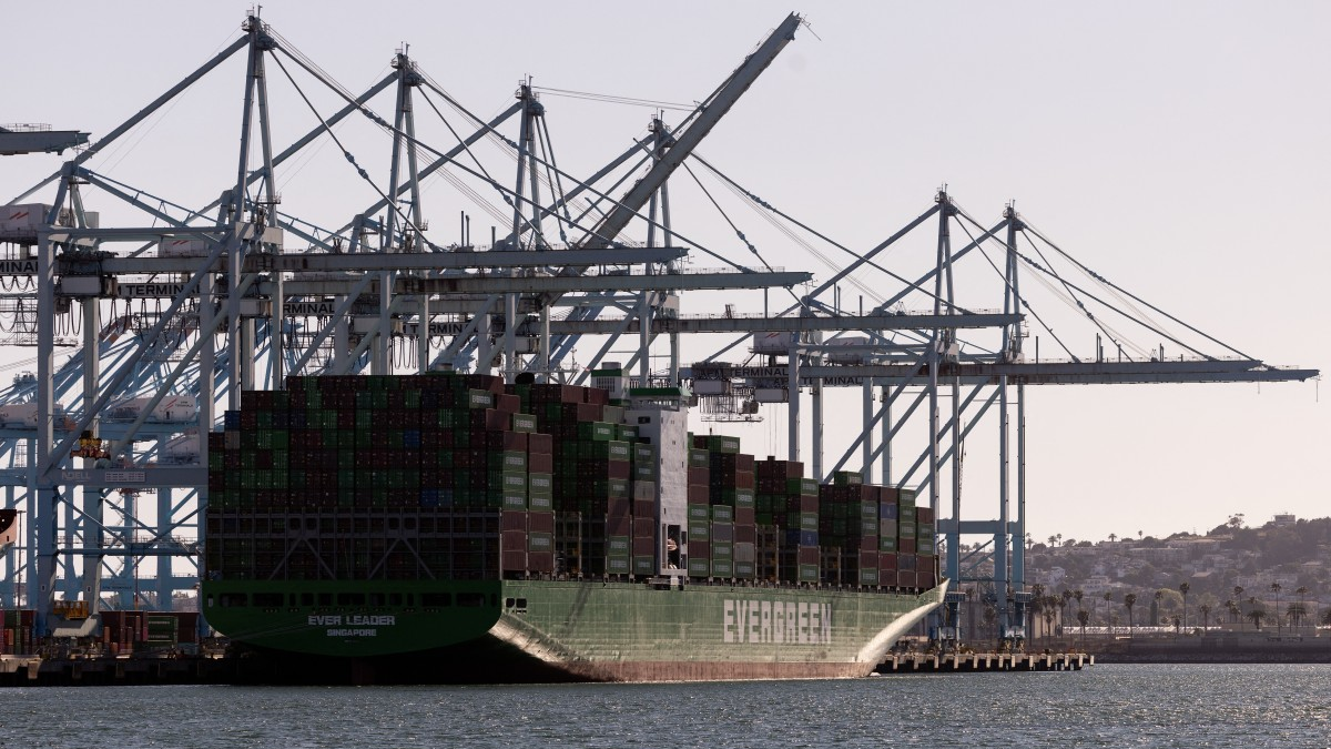 Impacto conflicto Irán — Impacto Conflicto Irán Desacelera Economía Mundial, Advierte FMI