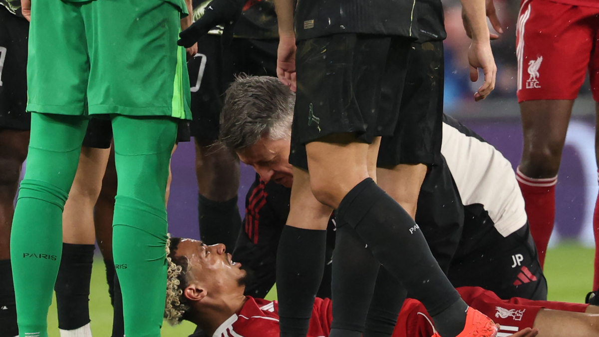 lesión Hugo Ekitiké — Grave Lesión Hugo Ekitiké Pone en Vilo a Liverpool y Francia