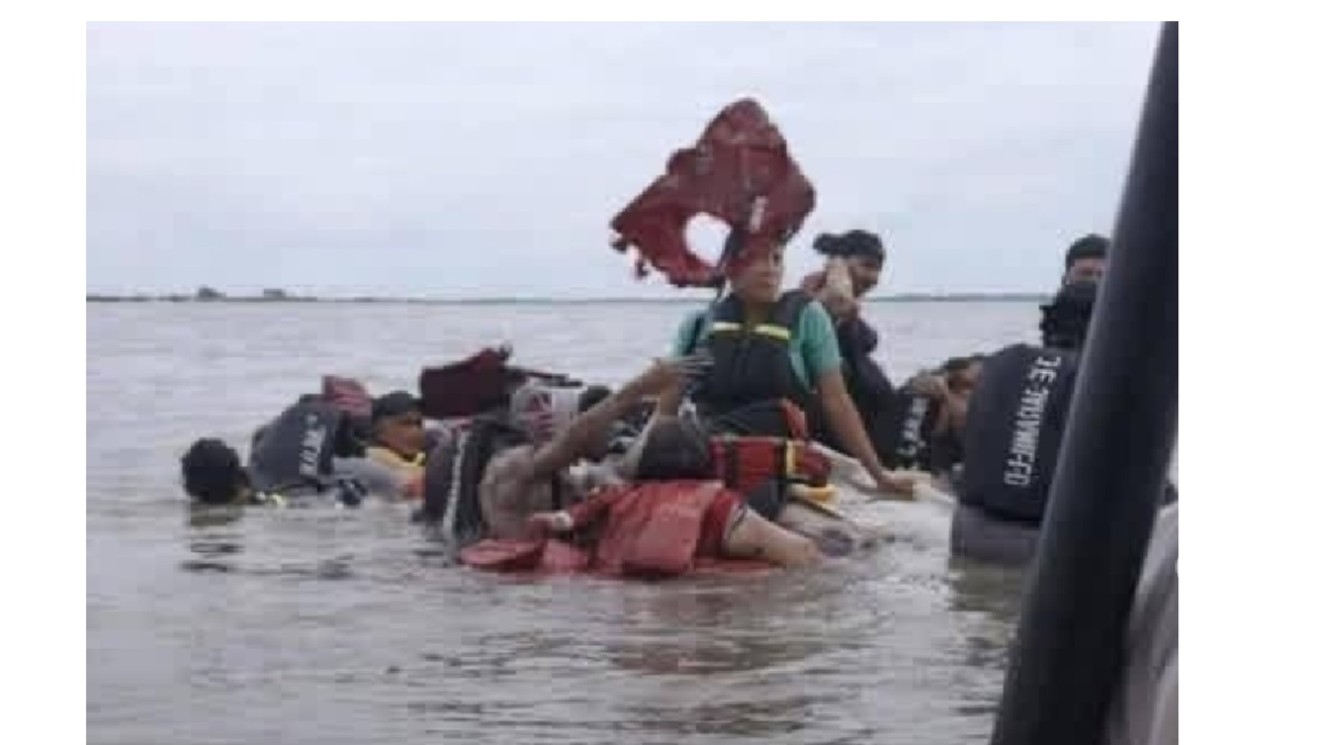 naufragio embarcación Bolívar — Naufragio en Ciénaga de la Iguana: 18 Pasajeros Rescatados en Sur de Bolívar