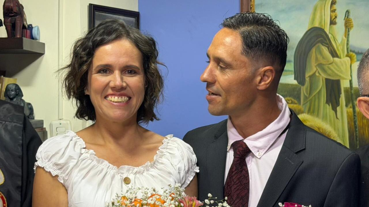 Matrimonio después de adicción — Matrimonio después de adicción: Sandra y Felipe se reencuentran y casan en Bucar