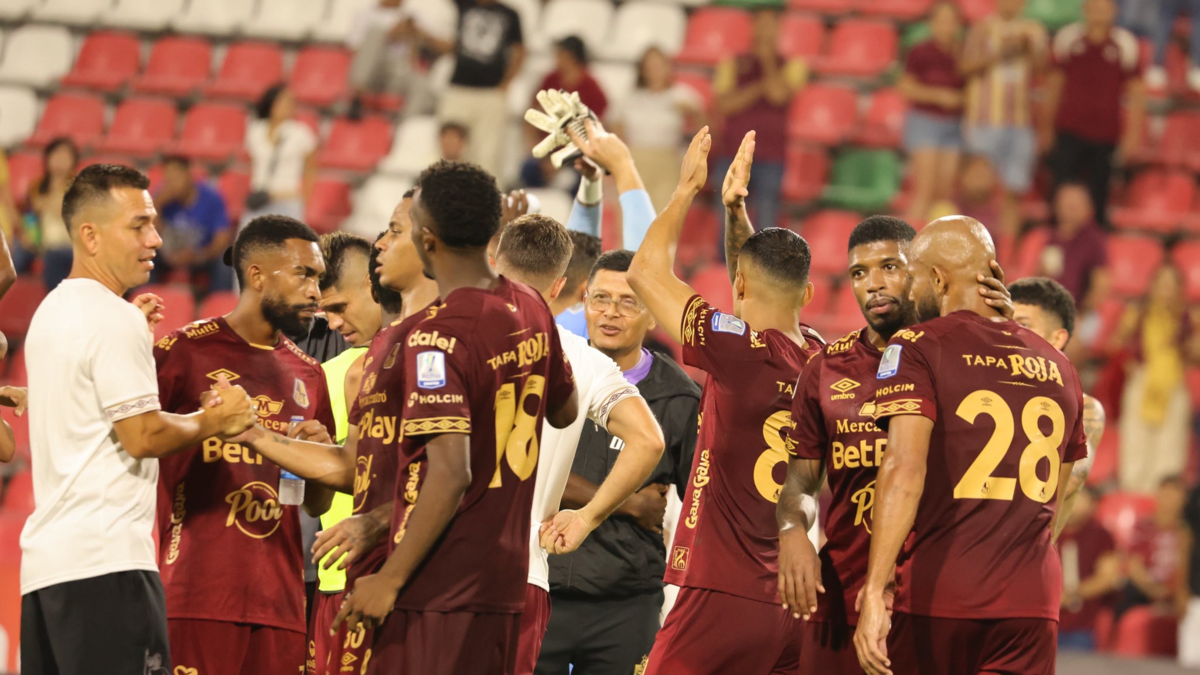 Tabla de posiciones Liga BetPlay — Tabla de Posiciones Liga BetPlay: Deportes Tolima Virtualmente Clasificado y For