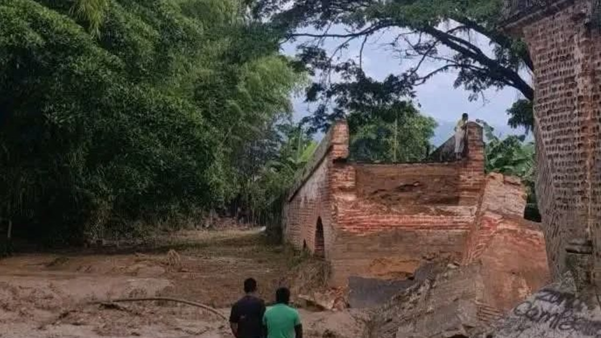 colapso puente histórico — Colapso Puente Histórico: Grave Emergencia en Miranda, Cauca