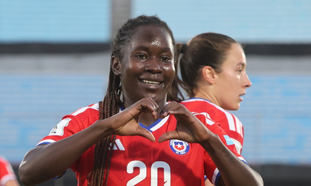 Ataques racistas Mary Valencia — Futbolista Mary Valencia recibe ataques racistas en redes sociales