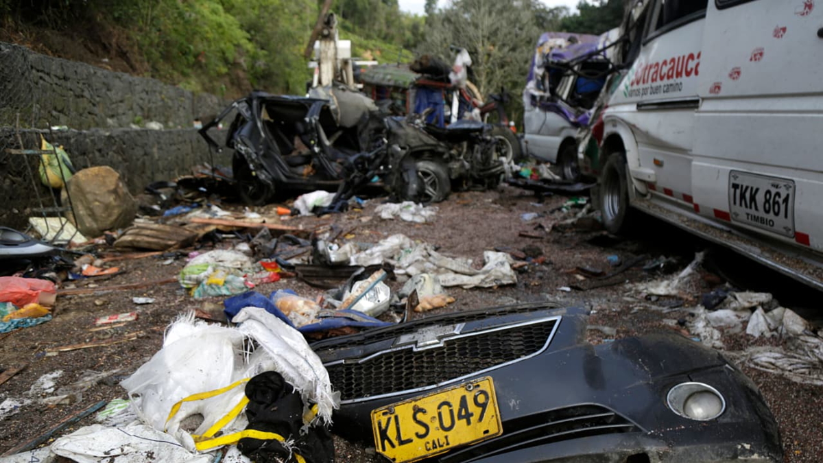 atentado Cauca víctimas — Atentado en Cauca: 20 víctimas civiles confirman tragedia en la vía Panamericana