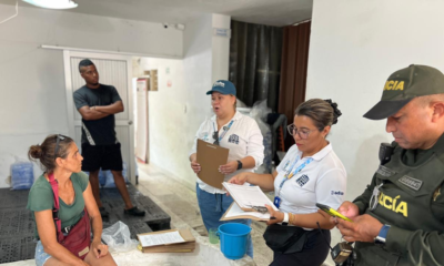 agua embotellada insalubre — Santa Marta: Denuncian venta de agua embotellada insalubre en fábricas ilegales