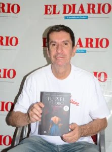 Escritor pereirano Nueva York — Escritor pereirano narra su camino literario desde Nueva York