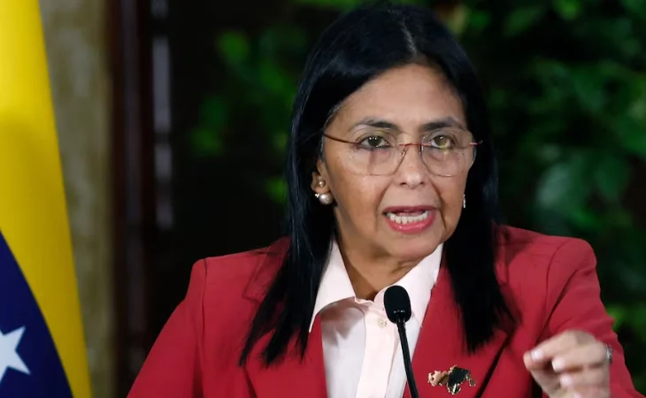 levantó sanciones Venezuela — Estados Unidos levanta sanciones contra presidenta interina de Venezuela