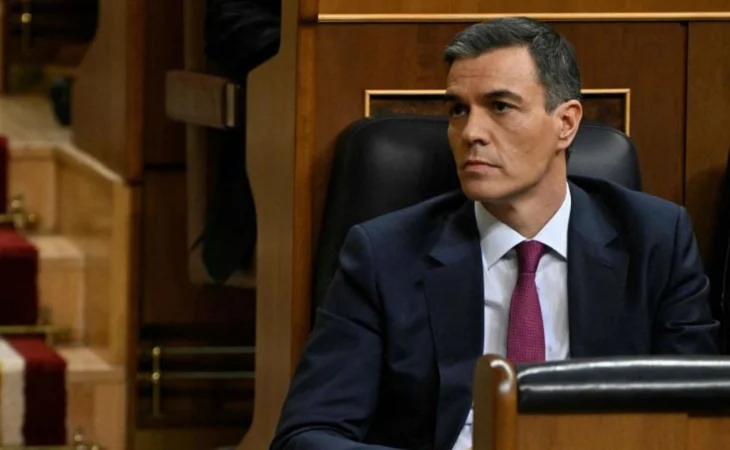 regularización migrantes España — España aprueba regularización de 500.000 migrantes en decisión histórica