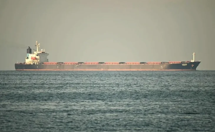 Reapertura Estrecho de Ormuz — Irán Anuncia Reapertura Total del Estratégico Estrecho de Ormuz