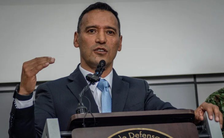 Ataques disidencias Colombia — Ataques Disidencias Colombia: Ministro de Defensa Atribuye Violencia a Presión M