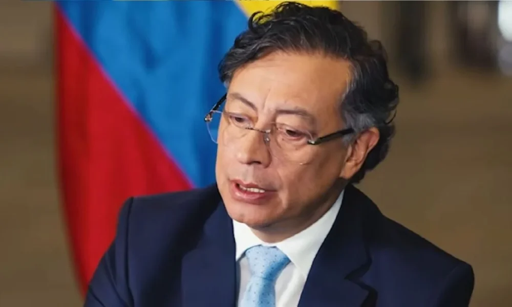 cuenta personal Petro X — Cuenta personal Petro X: Presidencia aclara que no es canal oficial del Gobierno