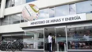 Sobretasa energía Colombia — Gobierno confirma Sobretasa energía Colombia para estratos altos y sector produc