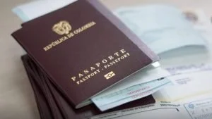nuevo modelo pasaportes — Nuevo Modelo Pasaportes: Colombia Inicia Transición Estatal en Medio de Incertid