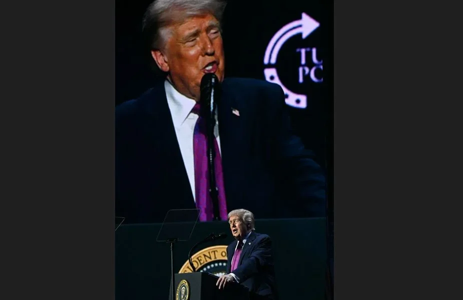 Negociaciones paz Ormuz — Trump mantiene bloqueo naval pese a reapertura del Estrecho de Ormuz