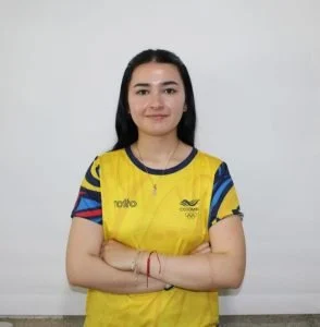 Arquera Juana Cardona — Arquera Juana Cardona se Prepara para los Juegos Suramericanos de la Juventud 20