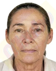 accidente mortal camión — Madre Fallece en Accidente Mortal con Camión