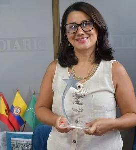 Científica Risaralda Reconocida — Científica Risaralda Reconocida por su Contribución a la Investigación
