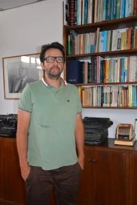 Exposición Kamel Ilián — Exposición Kamel Ilián Inaugura "Pinturas de Viaje" en el Museo de Arte de Perei