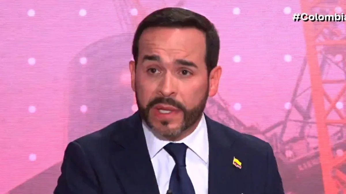 Abelardo de la Espriella bloqueos — Abelardo de la Espriella: Firmeza ante los bloqueos viales y atraso en infraestr