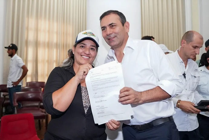 Fin paro Santander — Acuerdos logran fin paro Santander tras revisión de avalúos catastrales