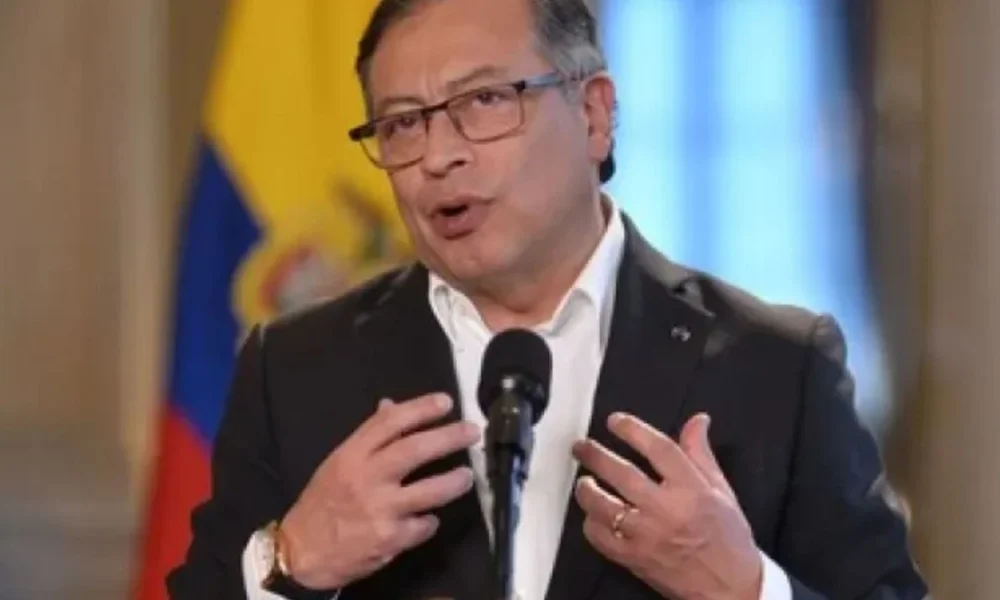 Constituyente 1 de mayo — Petro convoca a marchas el 1 de mayo para impulsar Asamblea Constituyente