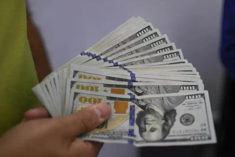 Precio del dólar en Colombia — Precio del dólar en Colombia hoy 23 de abril de 2026: Inicia la jornada a la baj