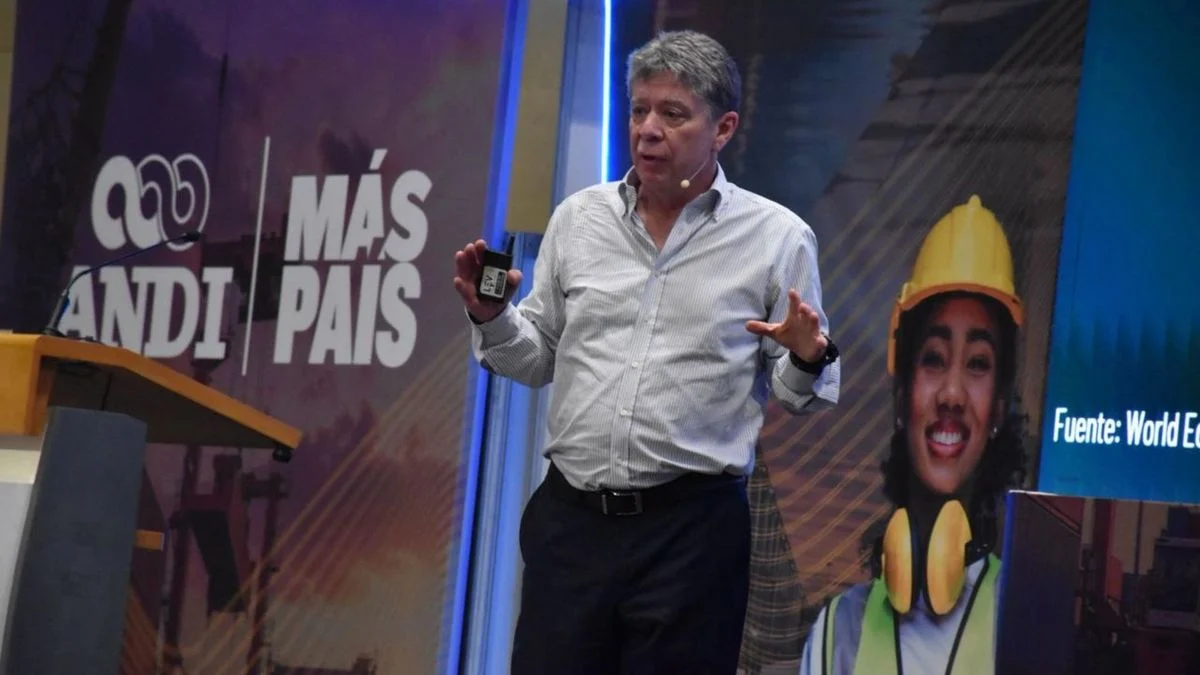 Autonomía Banco de la República — Mac Master Defiende Autonomía Banco de la República ante Presiones Políticas