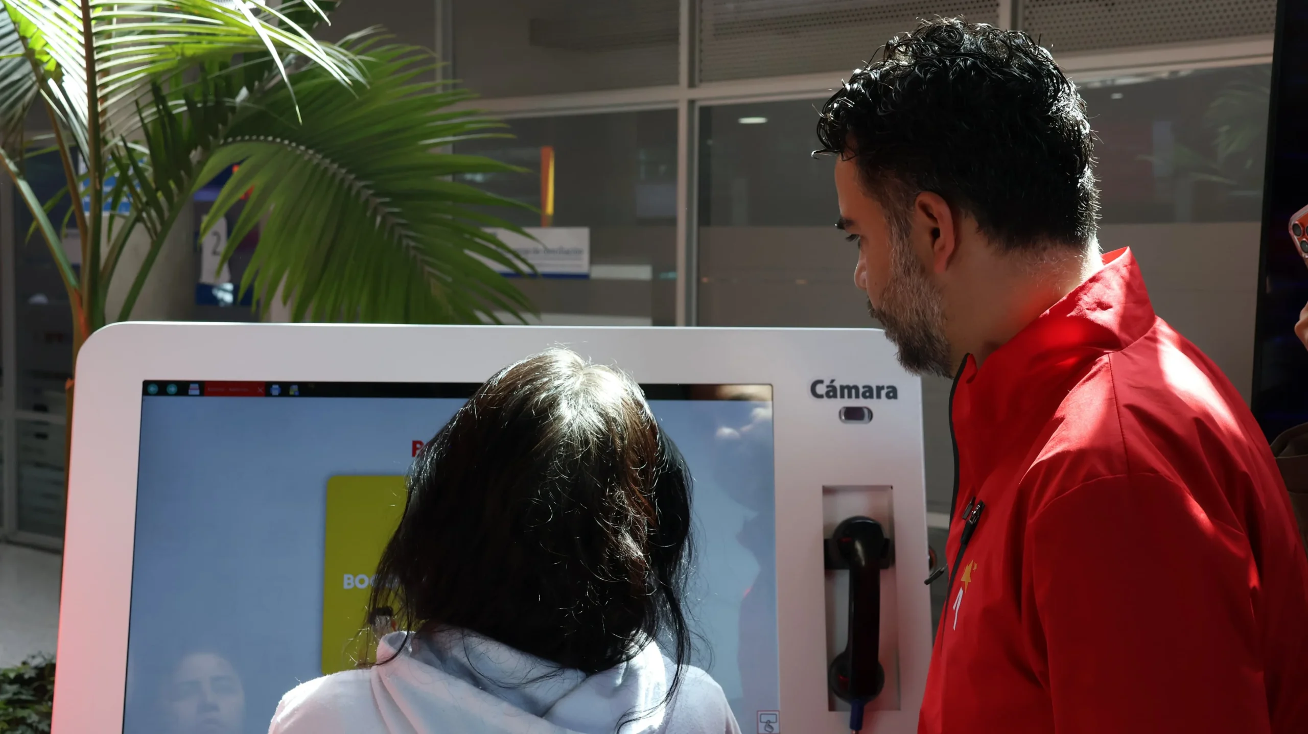 CADE Exprés Bogotá — Bogotá implementa CADE Exprés para optimizar trámites ciudadanos