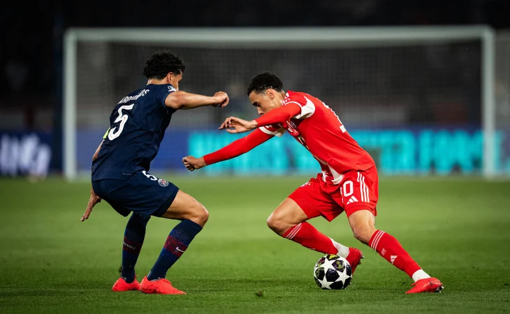 PSG Bayern partido histórico — PSG Bayern Partido Histórico: Semifinal de Champions Rompe Récords con Goles