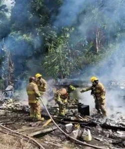 incendio en vivienda de Pereira — Incendio en Villa del Carmen: Bomberos evitan tragedia en Pereira