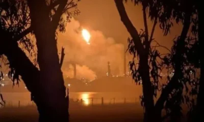 incendio refinería Australia — Incendio en Refinería en Australia Amenaza Suministro de Combustible