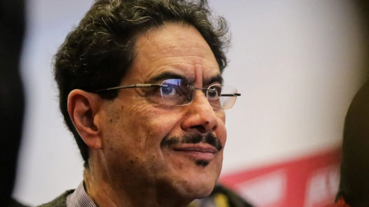 Debates Iván Cepeda — Estrategia de Debates Iván Cepeda: Análisis del Giro Táctico Electoral